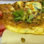 Try tasty turkey omelet with veggie